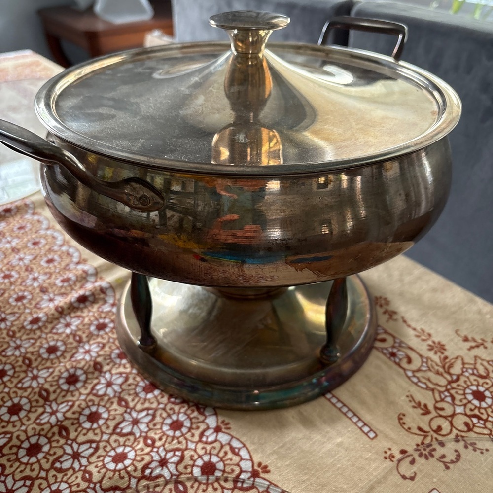 Elegant Silver Chafing Dish with Stand